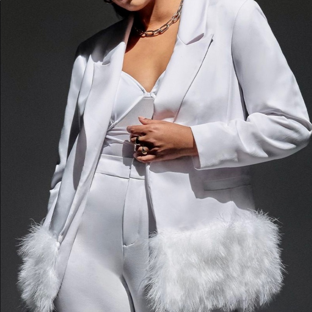 Eloquii Limited Edition Winter White Pantsuit. Party Ready. Sold out everywhere!